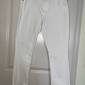Ann Taylor White Ankle Cropped Jeans